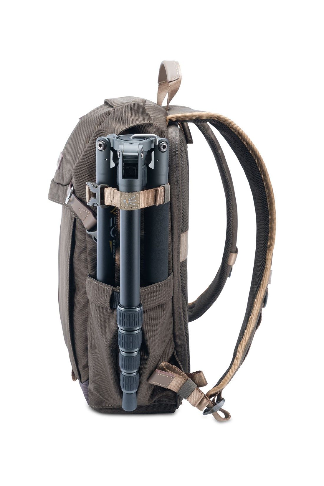 Vanguard VEO GO 46M Backpack - Khaki Green