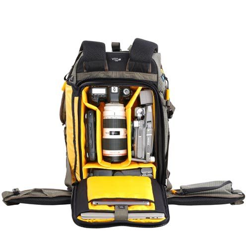 Vanguard VEO Active 46 Trekking Backpack Rear Access - Green