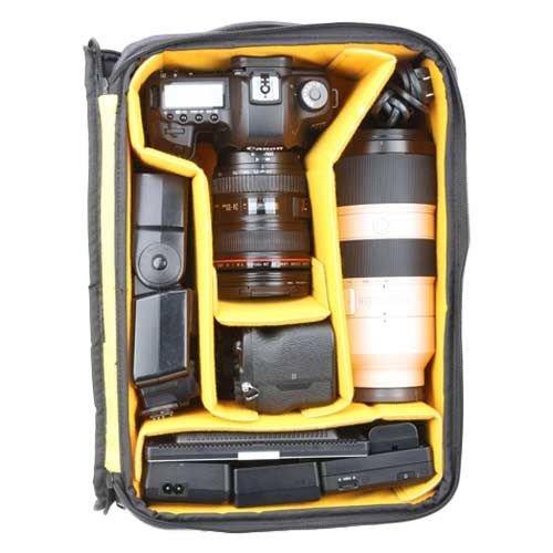 Vanguard VEO Active 46 Trekking Backpack Rear Access - Green