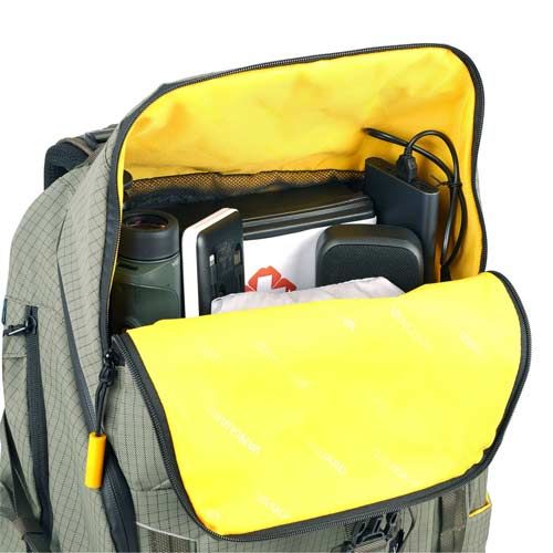 Vanguard VEO Active 53 Trekking Backpack - Green