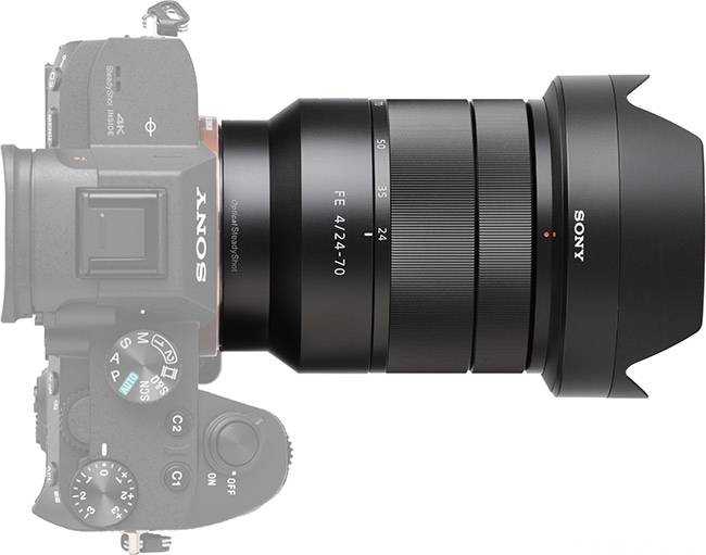 Sony Carl Zeiss Sonnar T* FE 24-70mm f4 ZA OSS Full Frame Lens