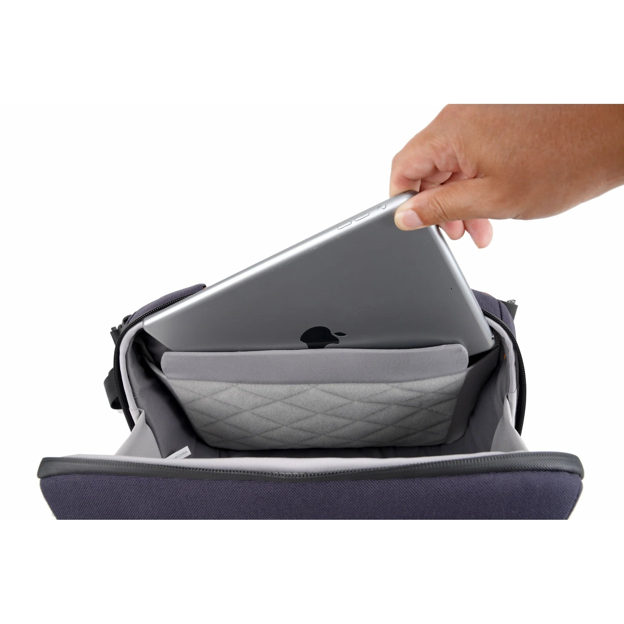 Vanguard Veo City CB34 Cross Body Camera Bag