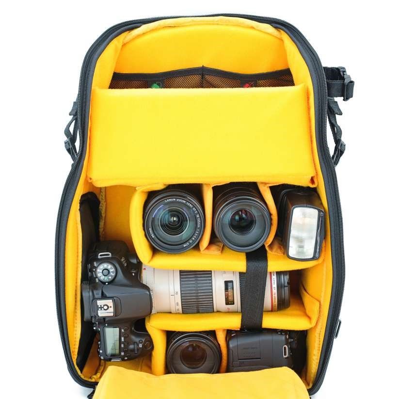 Vanguard Alta Rise 45 Camera Backpack - 22lt
