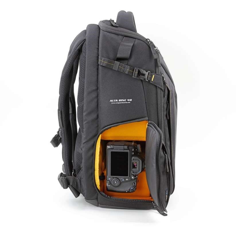 Vanguard Alta Rise 48 Camera Backpack - Black