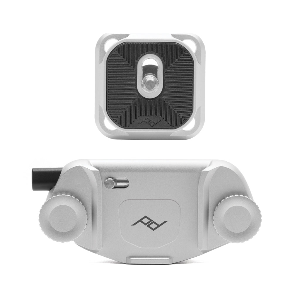 Product Image of Peak Design Capture® camera clip (v3) - Silver