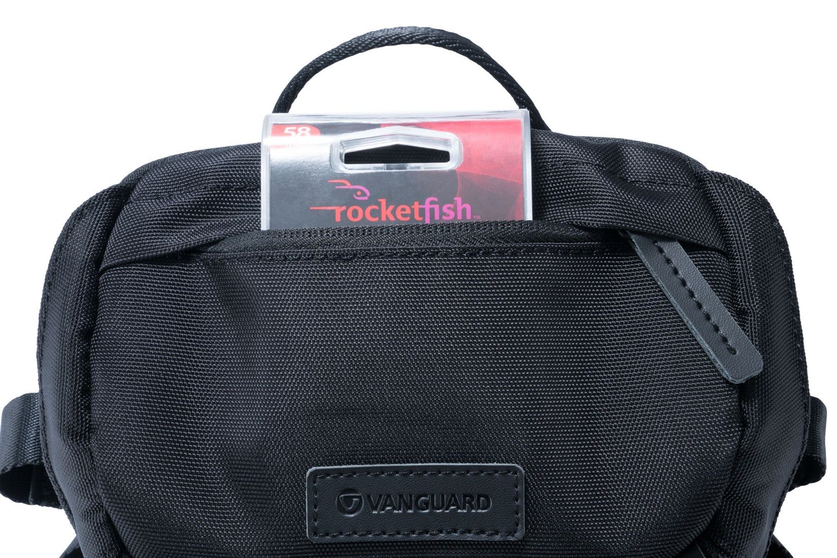 Vanguard VEO GO 15M Shoulder Bag for Mirrorless Cameras - Black