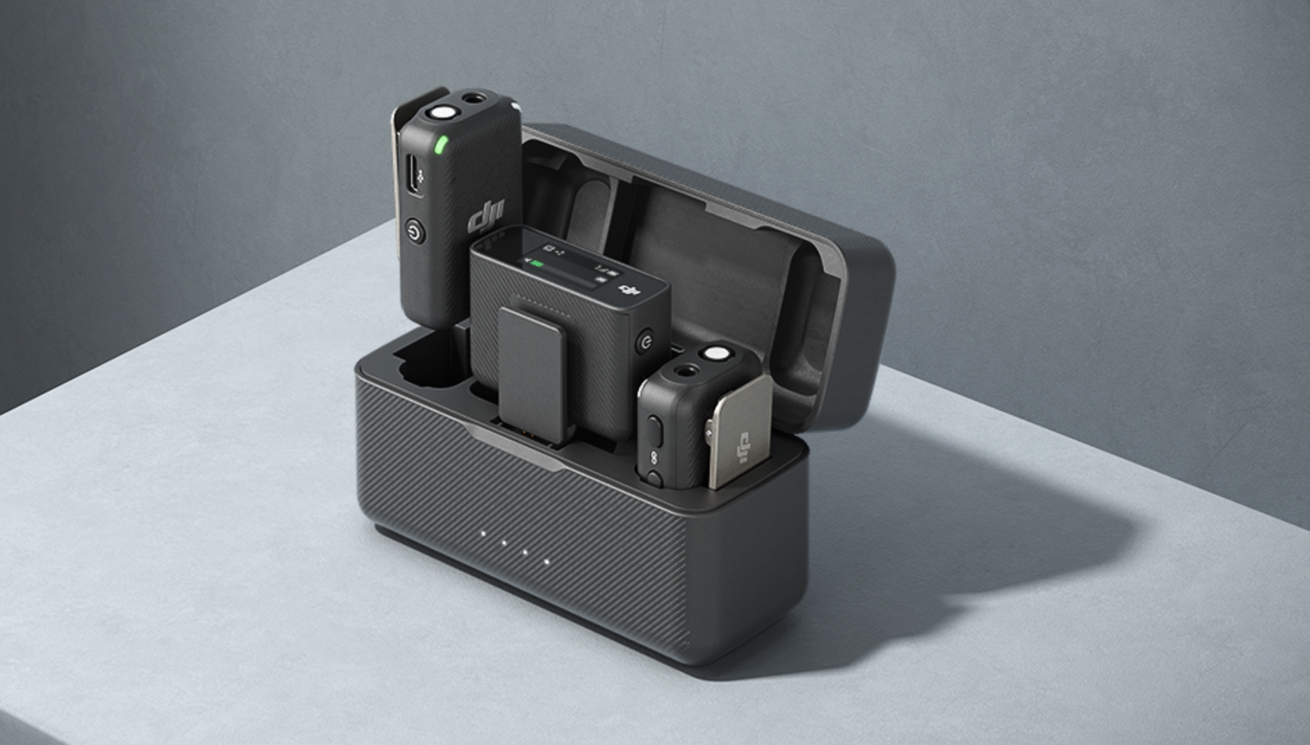 DJI Mic Wireless Microphone Kit - (2Tx + 1Rx) Includes 2 Transmitters, 1 Receiver and Charging Case