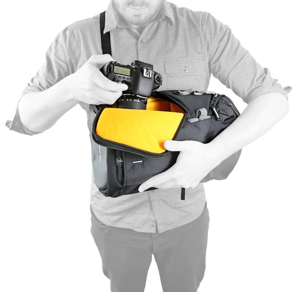 Vanguard VEO Discover 42 Sling Backpack