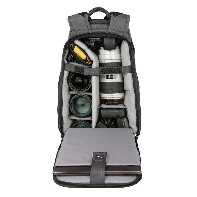 Vanguard VEO Adaptor R44 GY Backpack with USB port - Rear Access