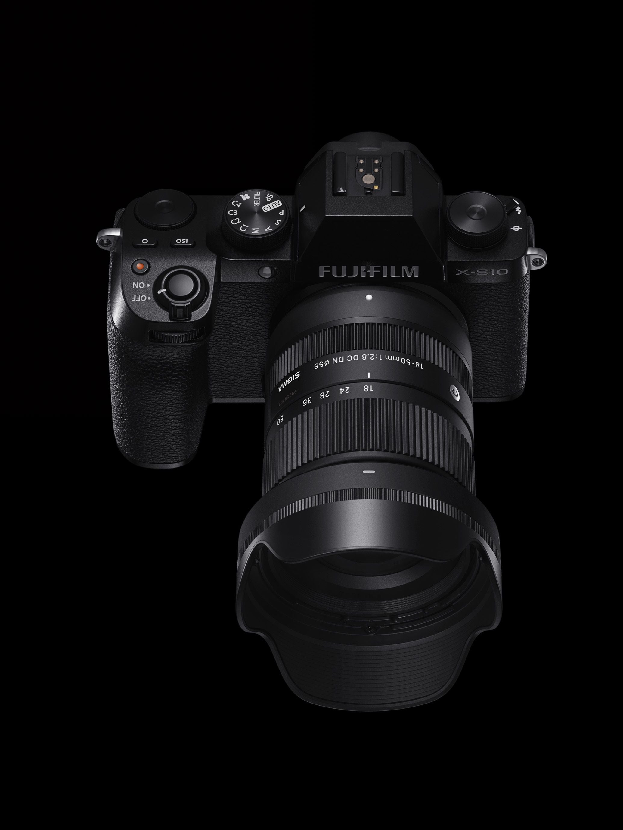 SIGMA launches its first zoom lens for FUJIFILM X Mount – the 18-50mm F2.8 DC DN | Contemporary Lens