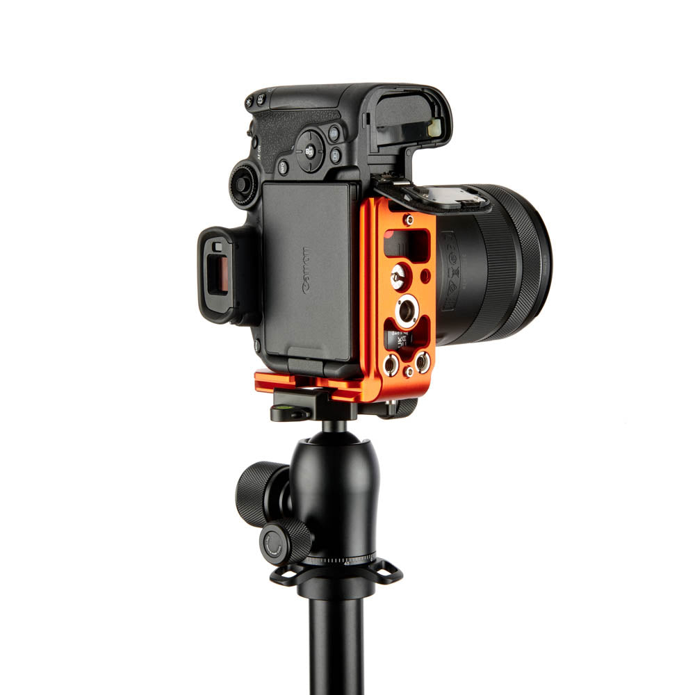 3 Legged Thing Riley QD L-Bracket for Canon R7 - Copper