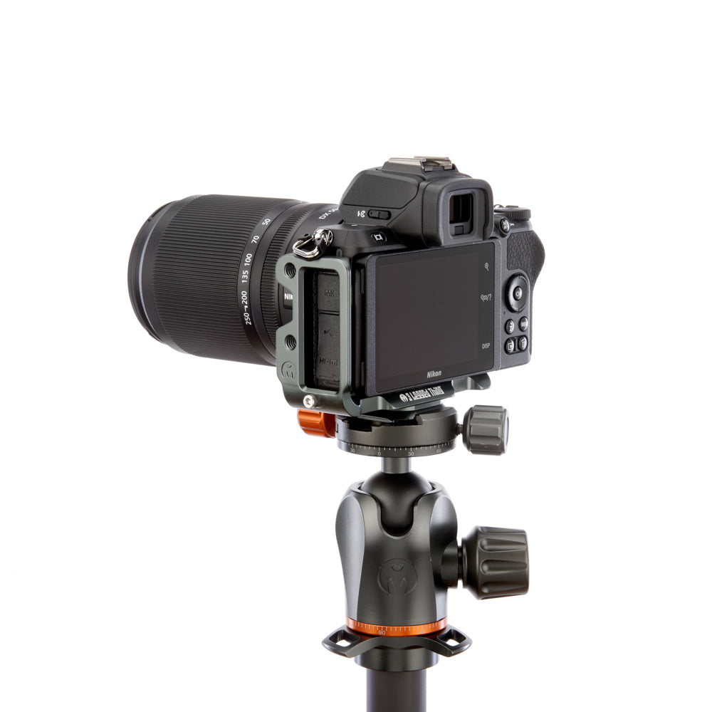 CLEARANCE 3 Legged Thing ZAYLA Peak design PD L-Bracket for Nikon Z50