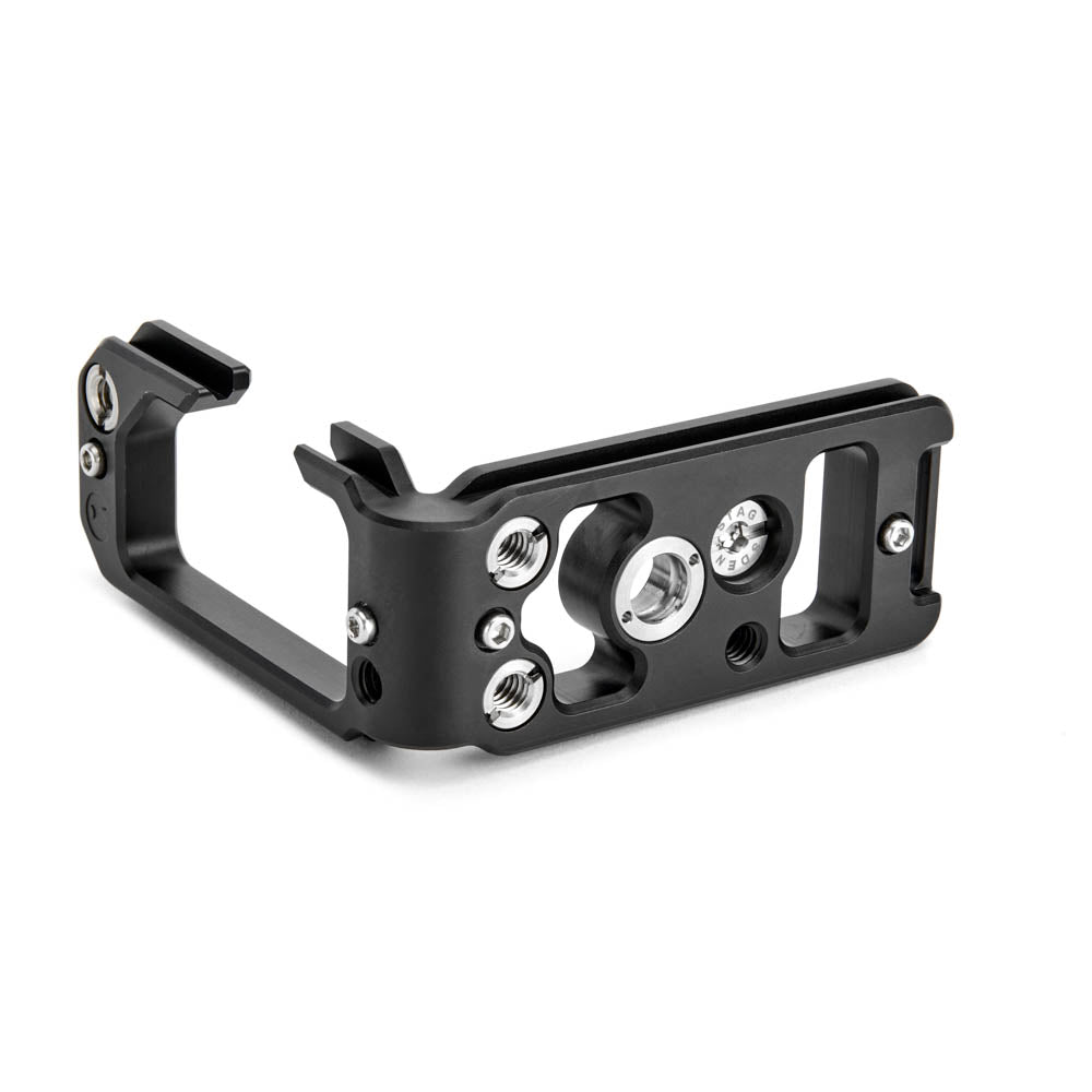 3 Legged Thing Riley QD L-Bracket for Canon R7 - Dark