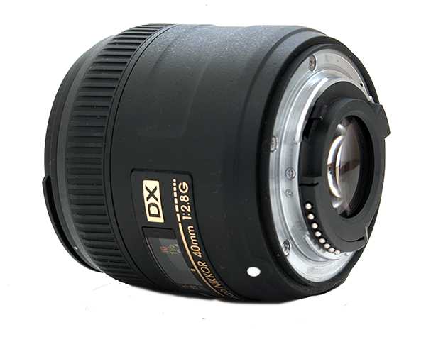 Nikon 40mm f2.8 G AF-S DX Micro NIKKOR Lens