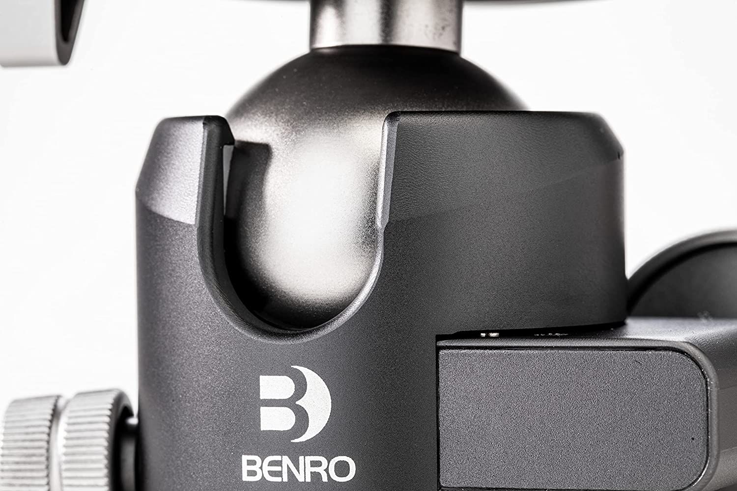 CLEARANCE Benro GX35 Two Series Arca-Type Low Profile aluminium Ball Head