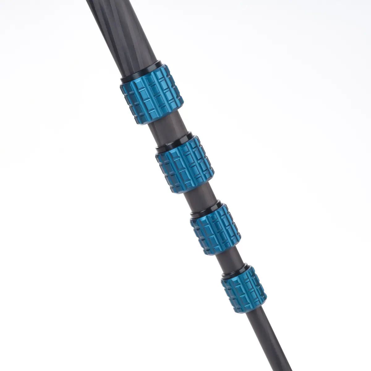 Benro Super Slim 09C Carbon Monopod close up of leg adjusters