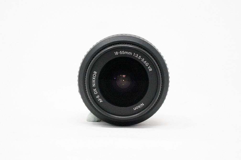 Nikon AF-S 18-55mm F/3.5-5.6G VR lens