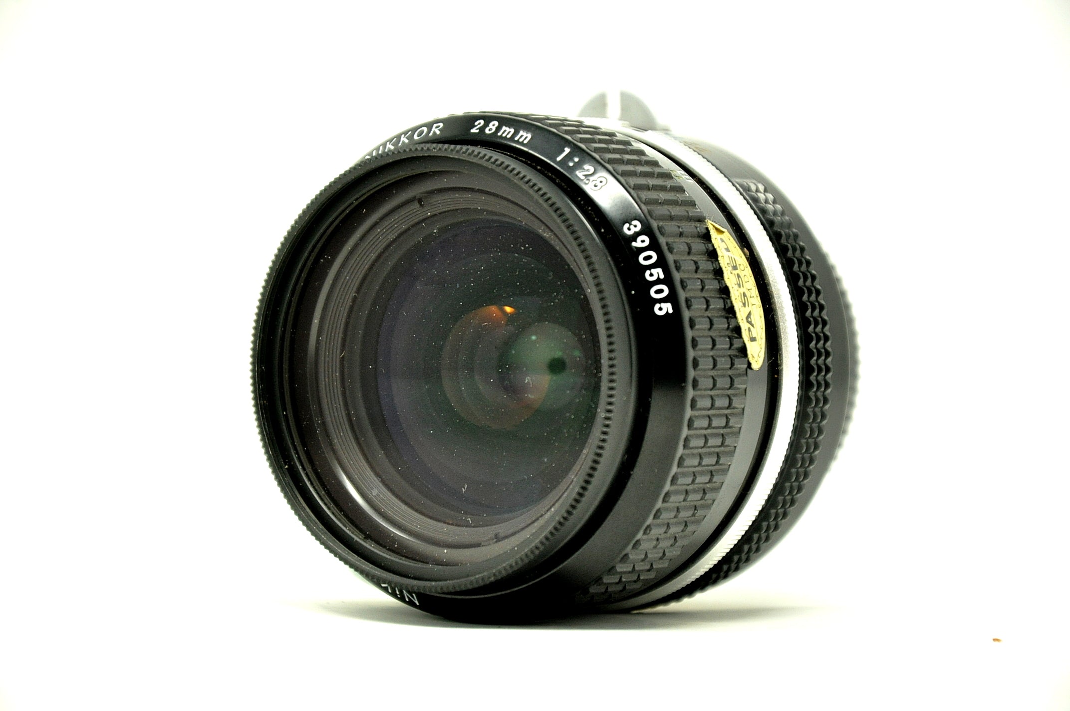 Used Nikon Nikkor 28mm F2.8 NON AI Film lens (SH39804)