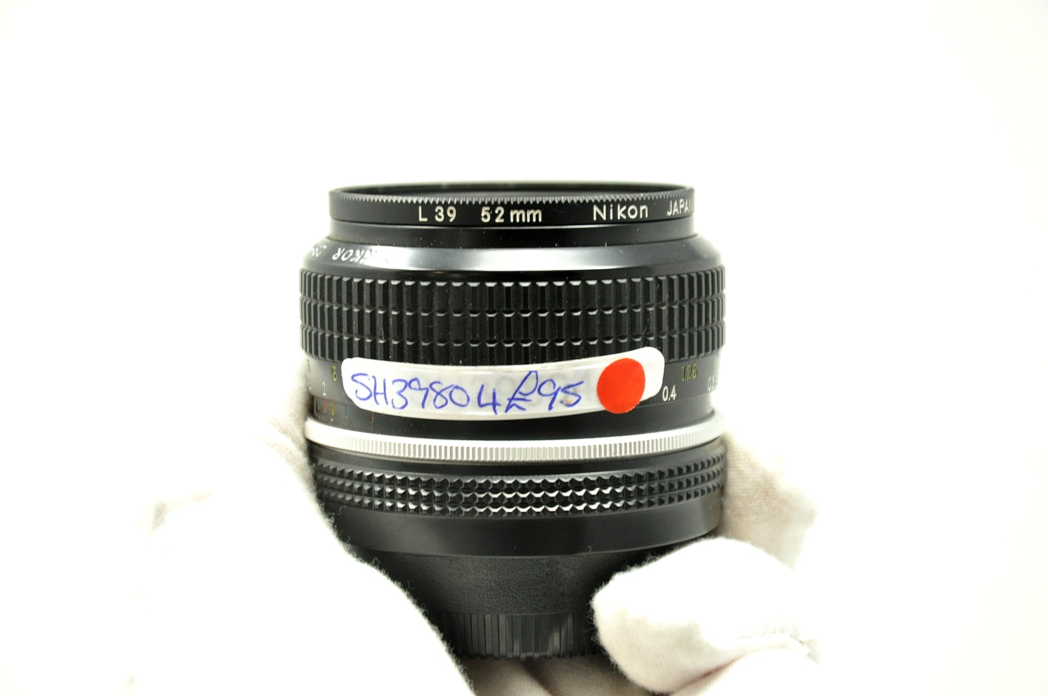 Used Nikon Nikkor 28mm F2.8 NON AI Film lens (SH39804)