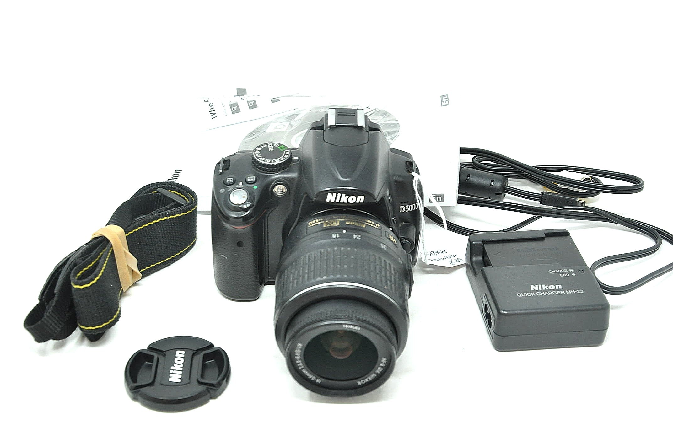 Used Nikon D5000 DSLR camera + 18-55mm  DX lens (SH39963)