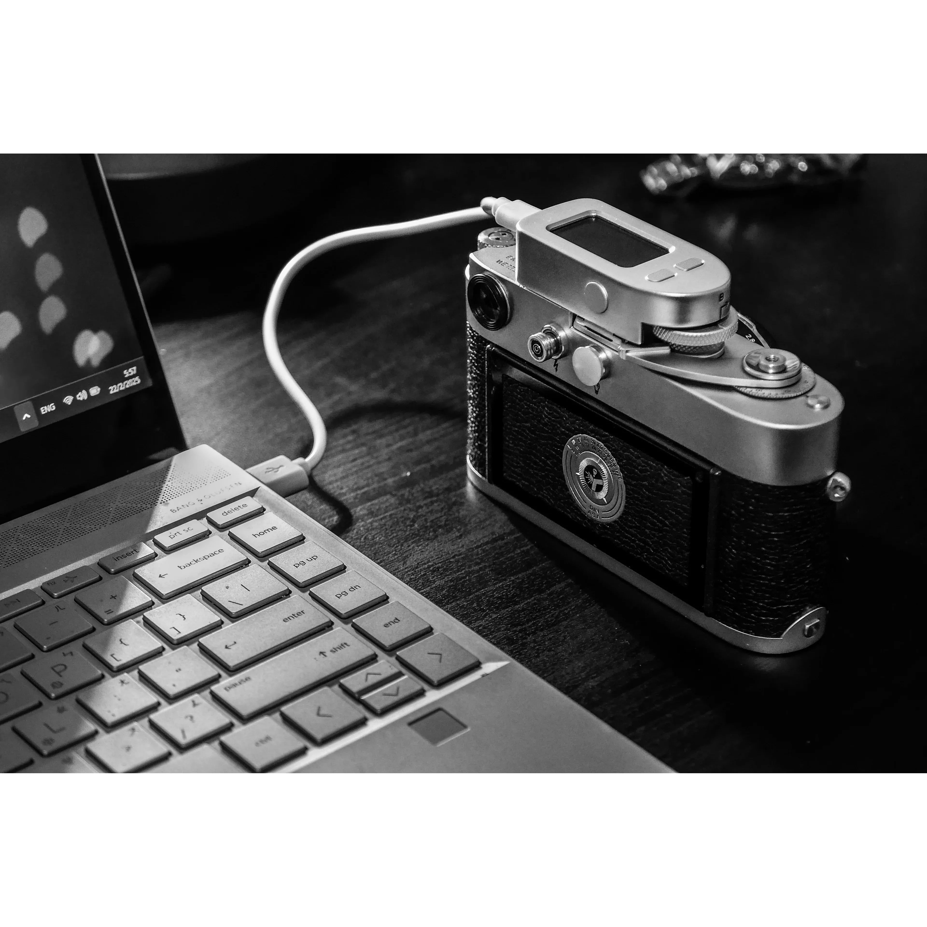 Keks M-Meter For Leica Film Cameras (Black/Chrome)