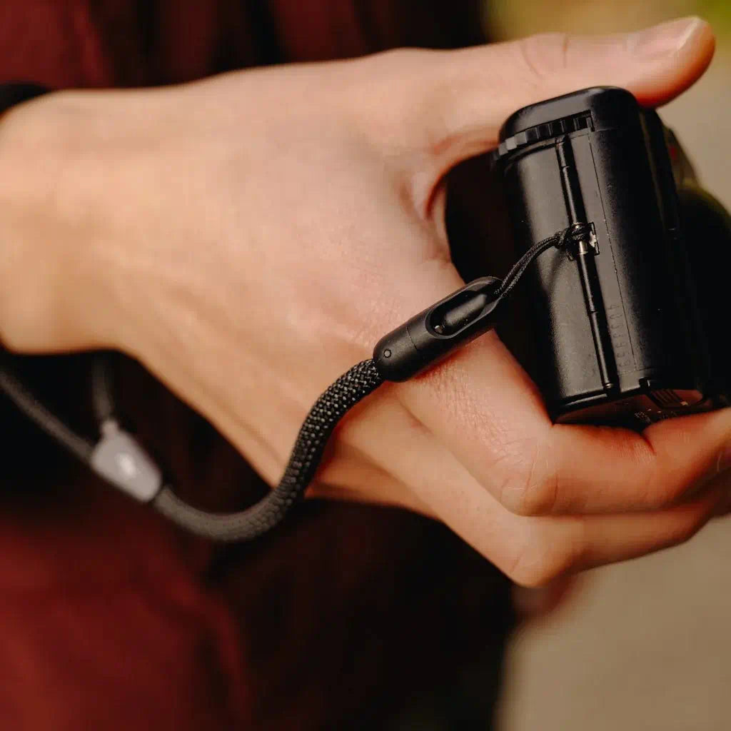 Peak Design Mobile Cuff - Black