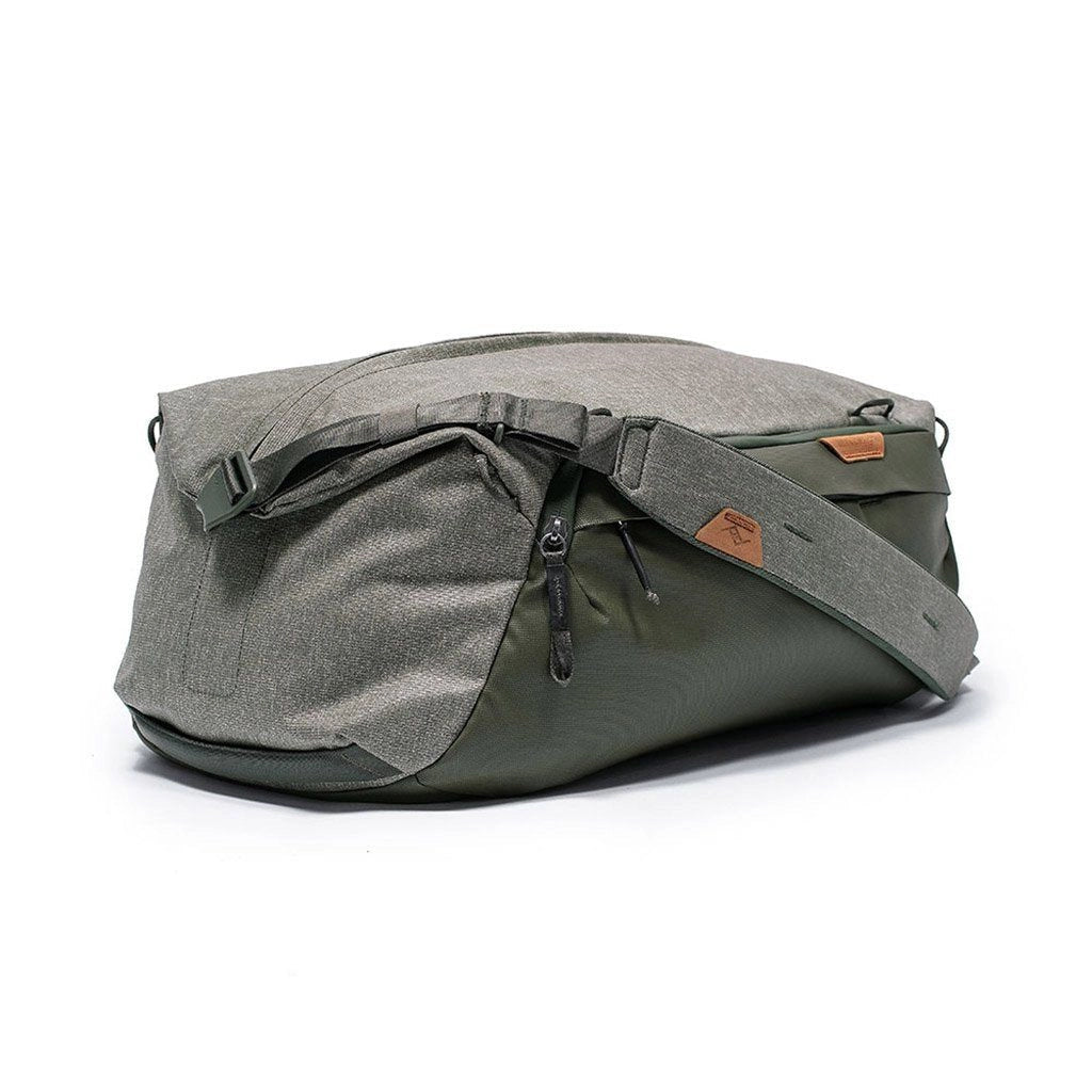 Peak Design Travel Duffel 65L – Sage side angle