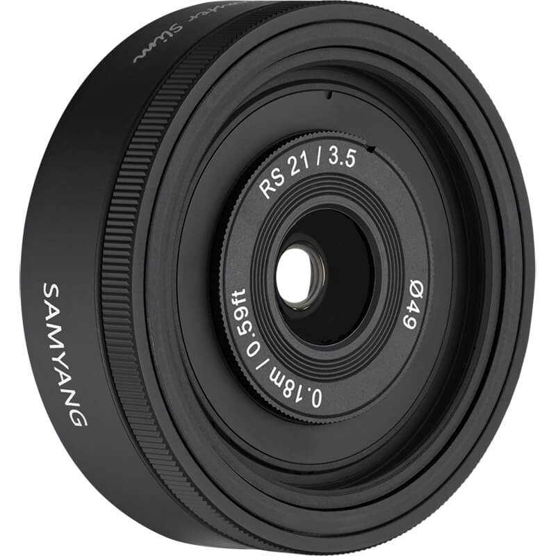 Black camera lens with Samyang branding on a white background