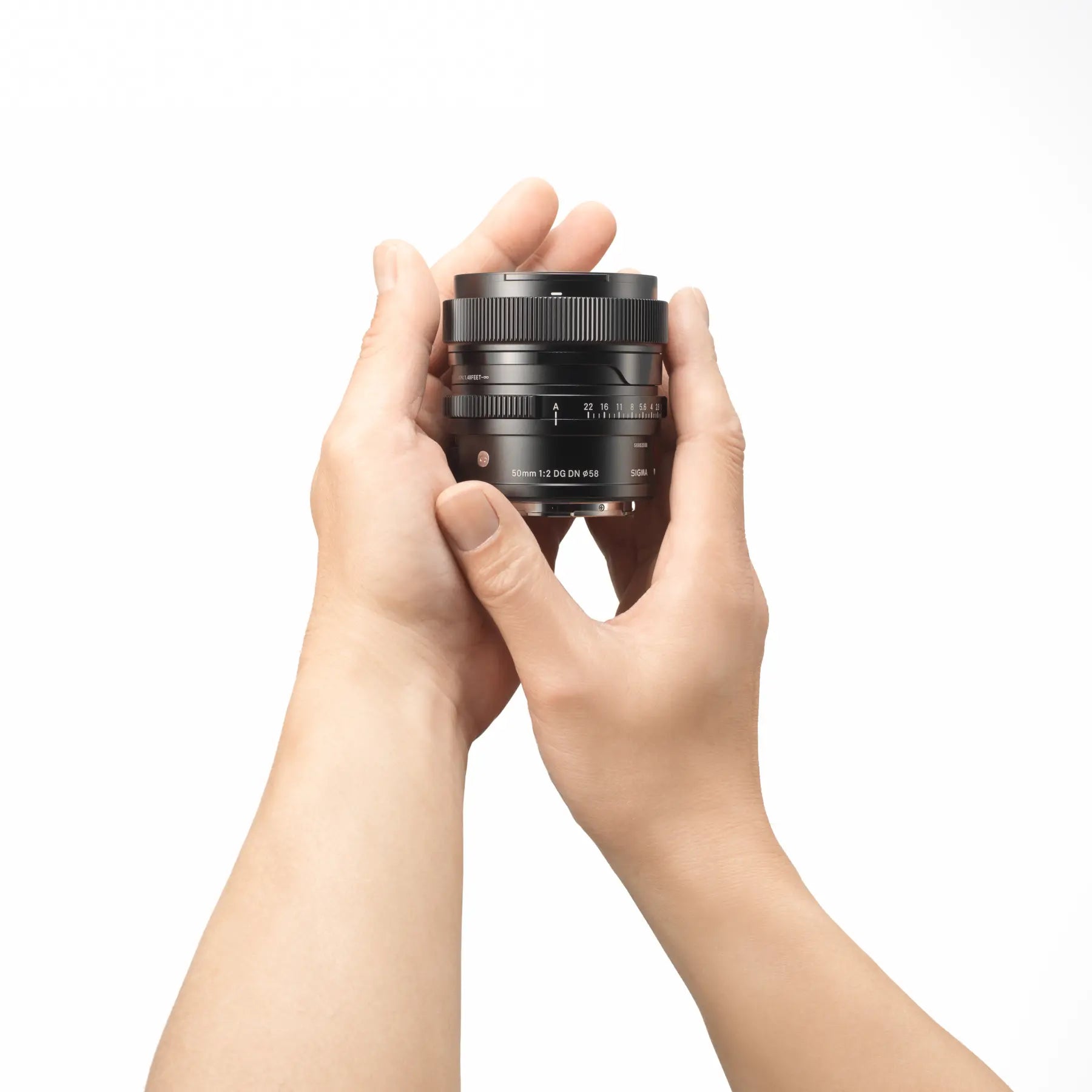Sigma 50mm f2 DG DN Contemporary Lens - L Mount