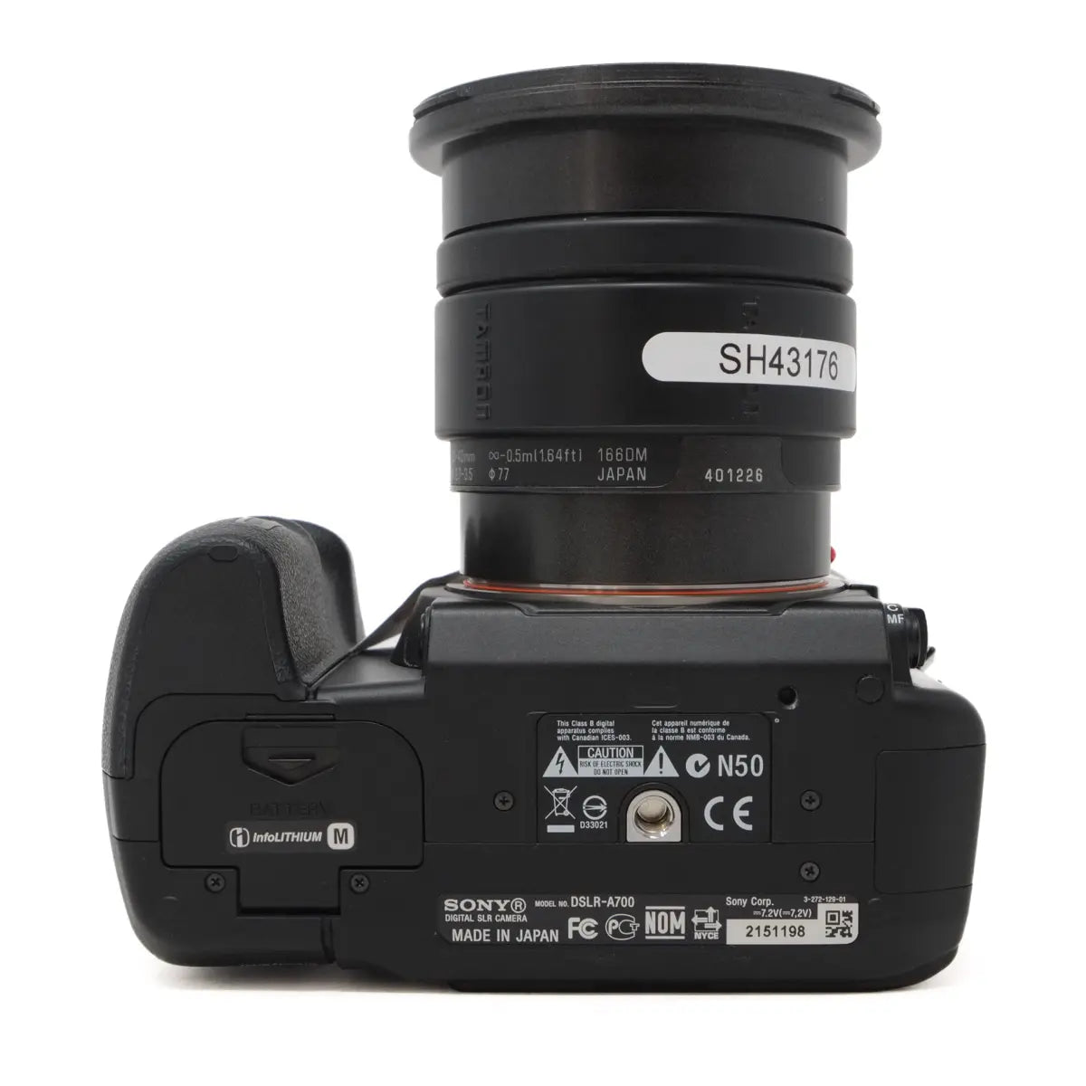 Sony A700 + VG-C70AM battery grip + Tamron 20-40mm lens (SH43176) bottom