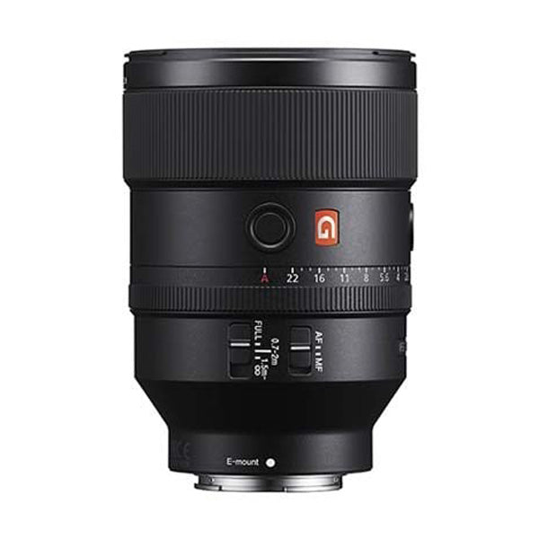 Sony FE 135mm f1.8 GM Lens top