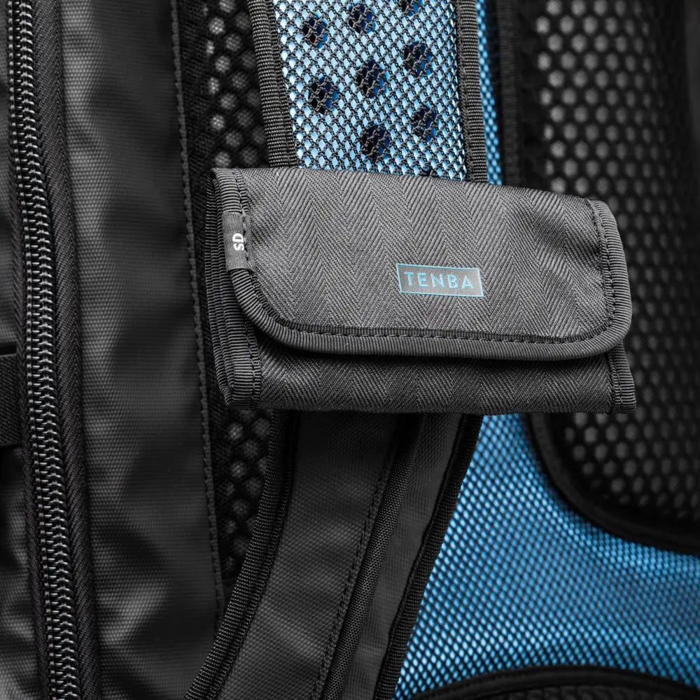 Tenba Tools Reload SD 9 Card Wallet – Black