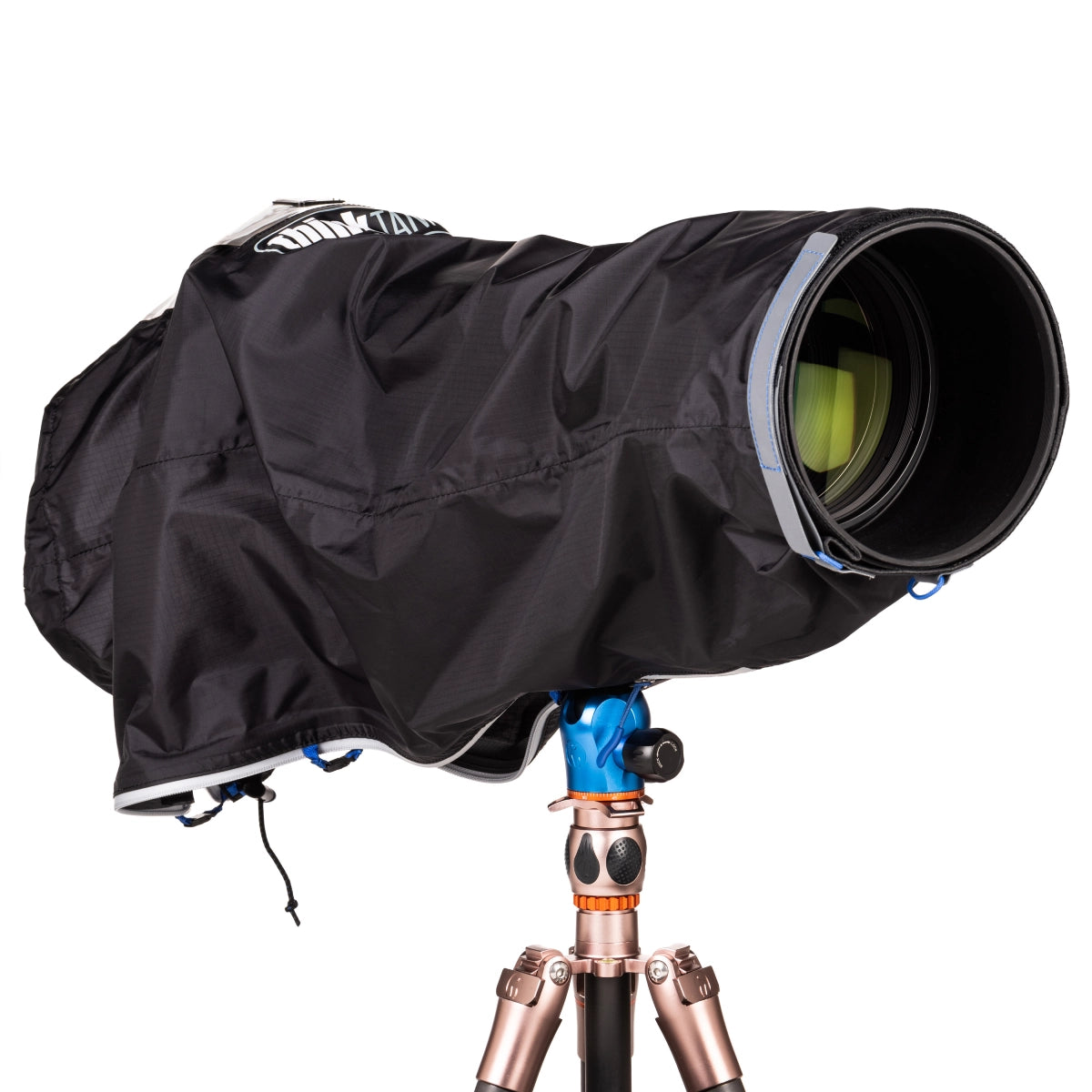 Think Tank Emergency Rain Cover Large front angle on lens