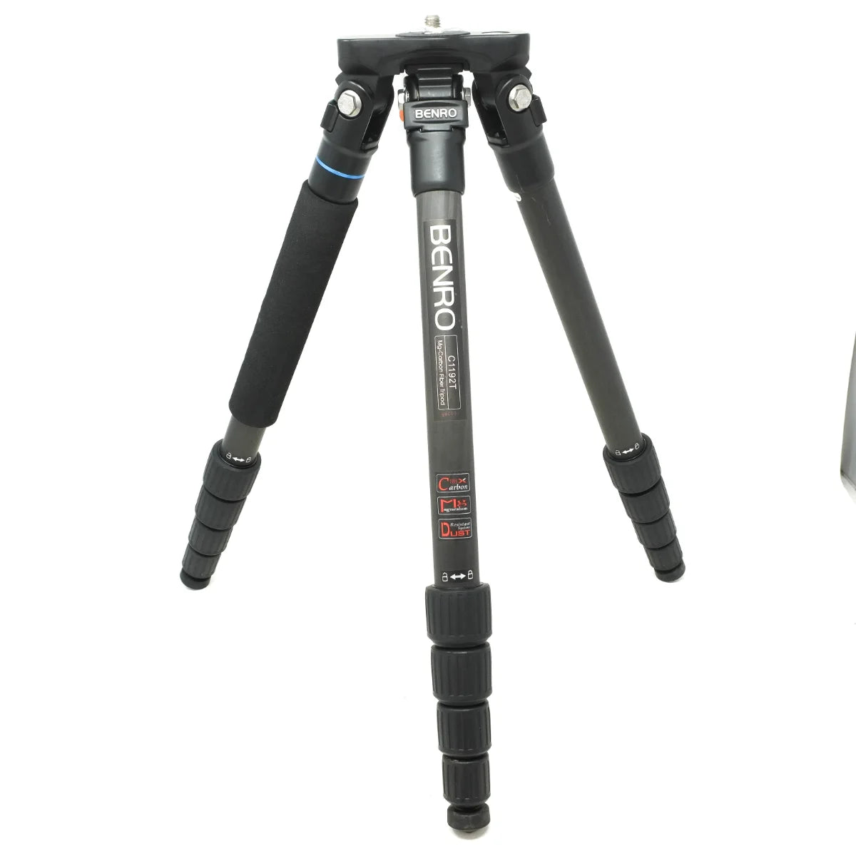 Used Benro C1192T carbon Fibre tripod Compact with case - front angle 