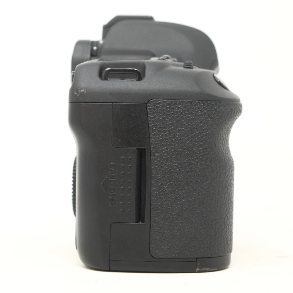 Used Canon EOS 5D Mark II DSLR with 33,262 actuations (SH45447)