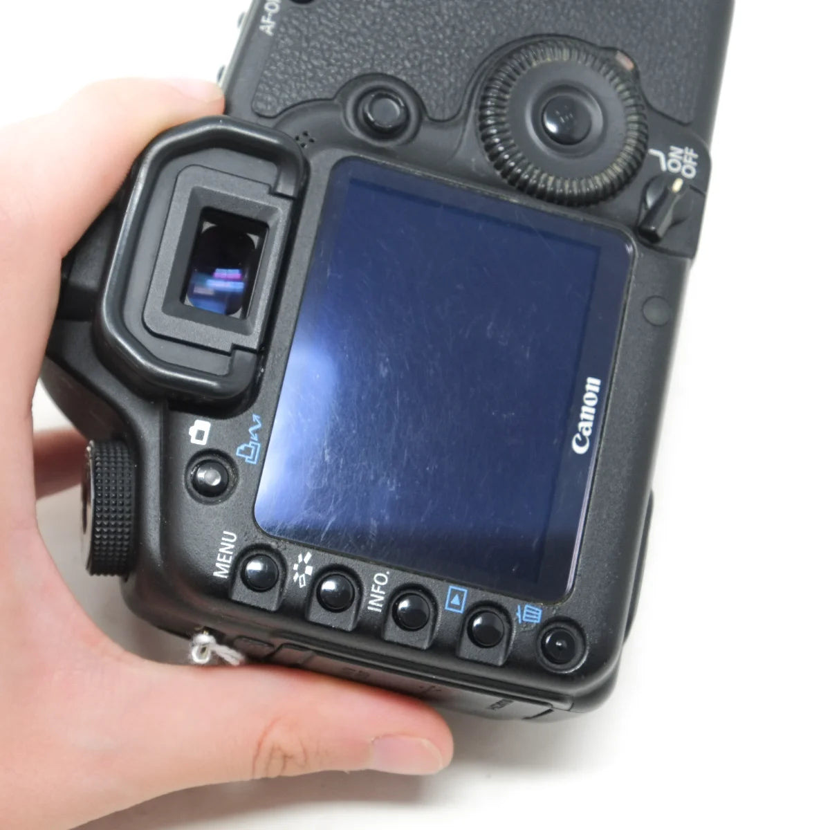 Used Canon EOS 5D Mark II DSLR - LCD screen