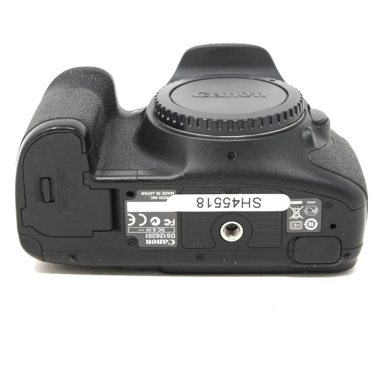Used Canon EOS 7D DSLR Camera - bottom angle 