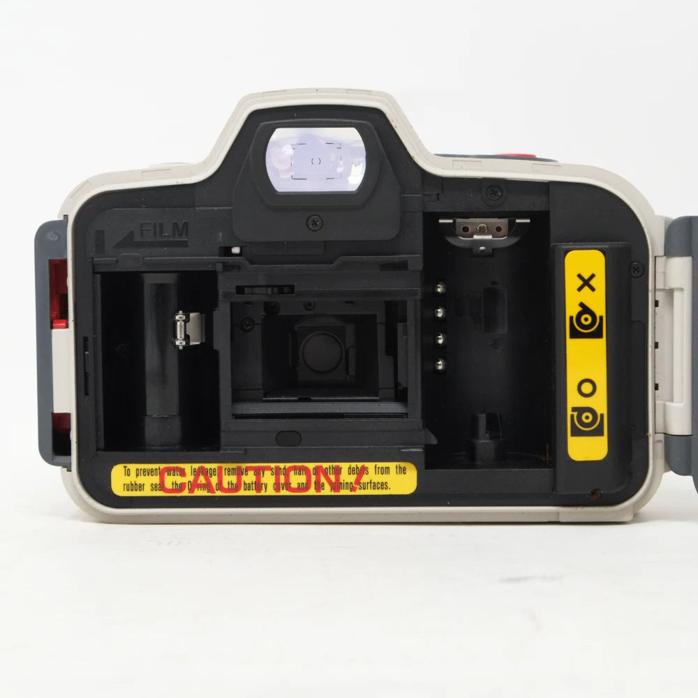 Used Classic Canon Sureshot A1 Underwater film camera (SH45541)