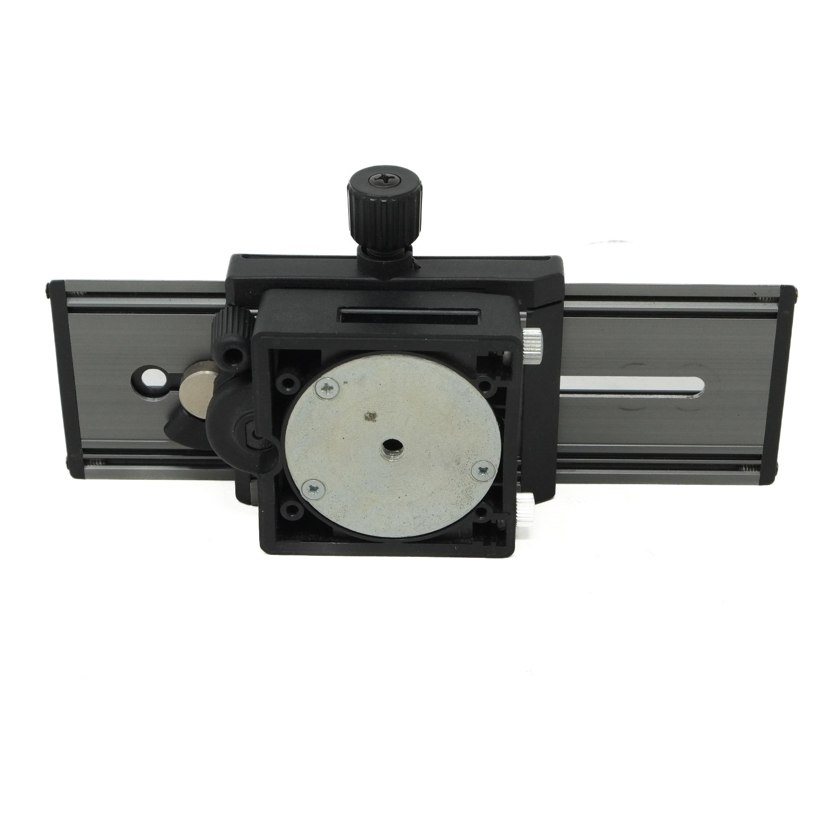 Mechanical device with a circular component and a handle on a white background