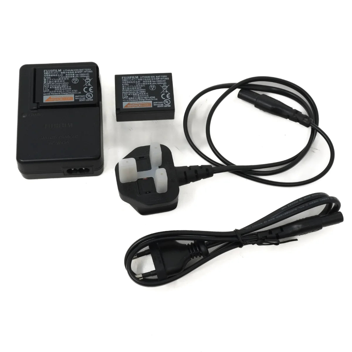 Used Fujifilm X-T2 Mirrorless Camera - batteries and charger