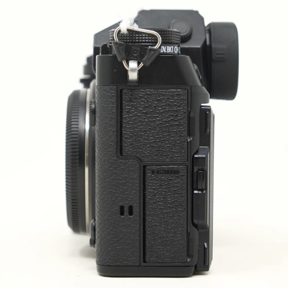 Used Fujifilm X-T5 Mirrorless camera - 1,452 Actuations - (Boxed SH45679)