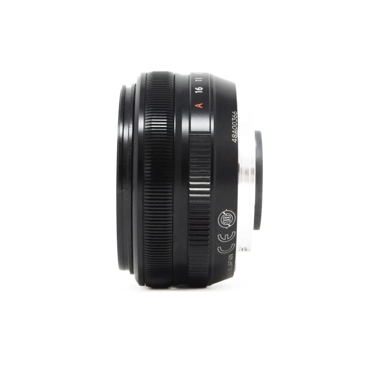 Used Fujifilm XF 18mm F2 lens with side angle