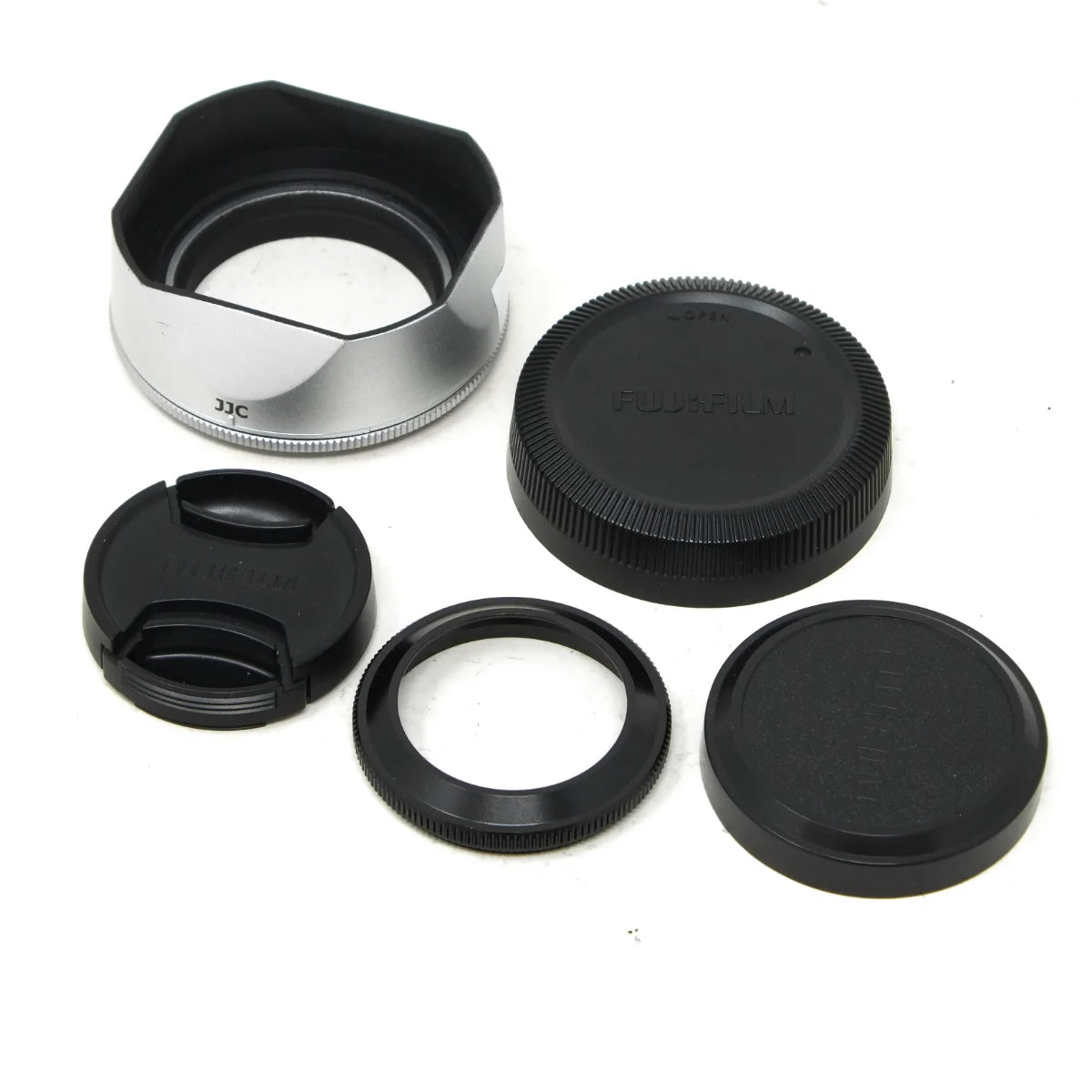 Used Fujifilm XF 23mm F2.8 R WR prime lens - attachments 