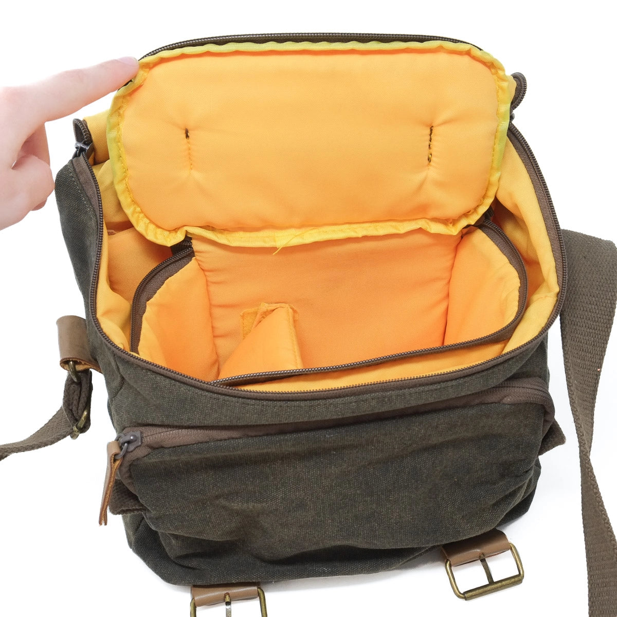 Used Gaden Canvas classic shoulder bag - top angle 