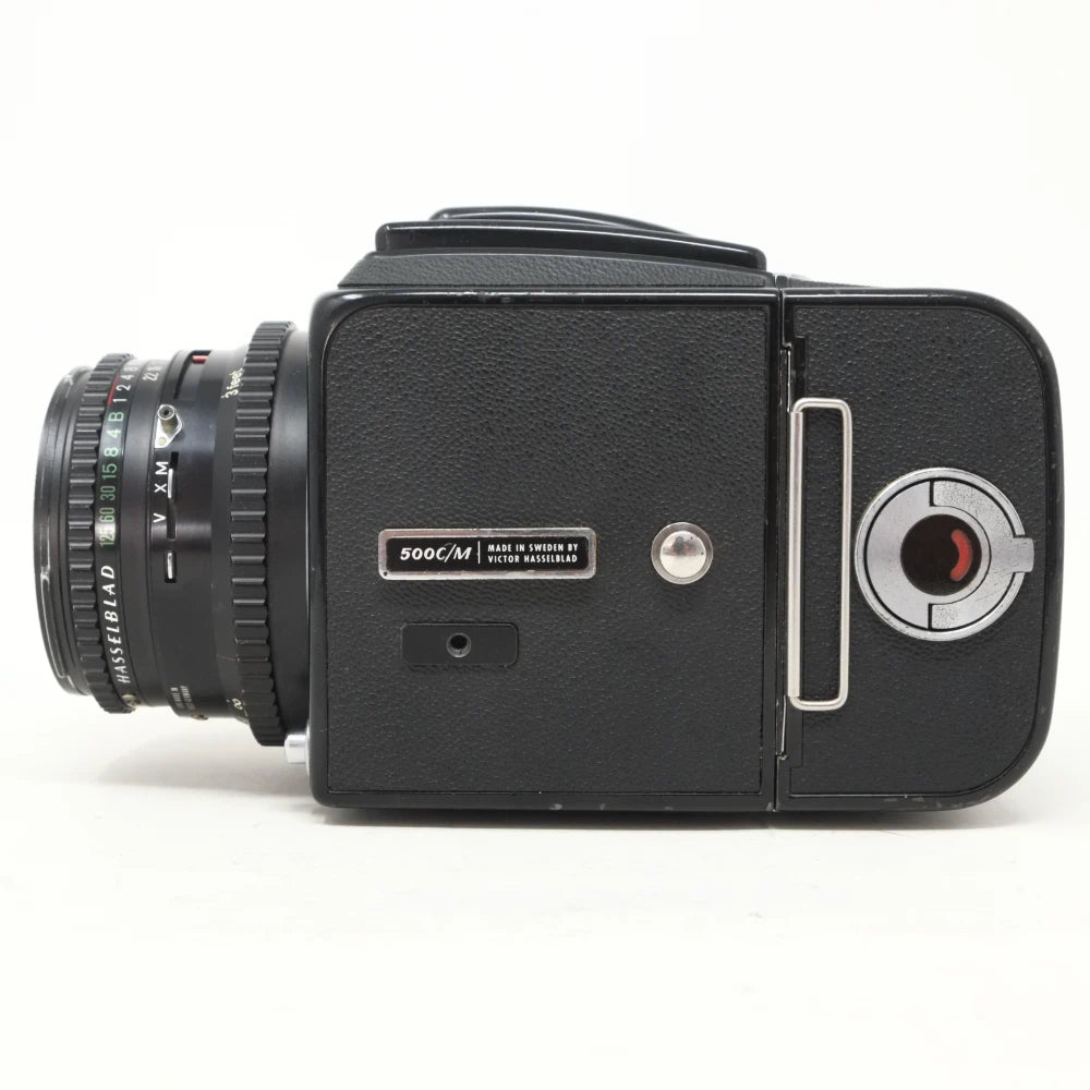 Used Hasselblad 500CM with 80mm F2.8 T* lens, back and WLF (SH45623)