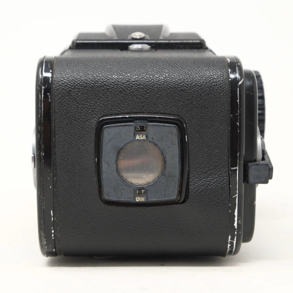 Used Hasselblad 500CM with 80mm F2.8 T* lens, back and WLF (SH45623)