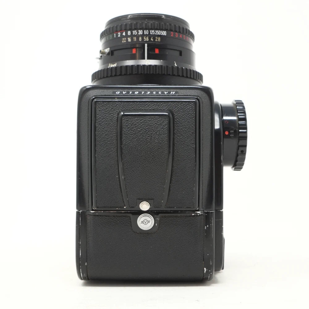 Used Hasselblad 500CM with 80mm F2.8 T* lens, back and WLF (SH45623)