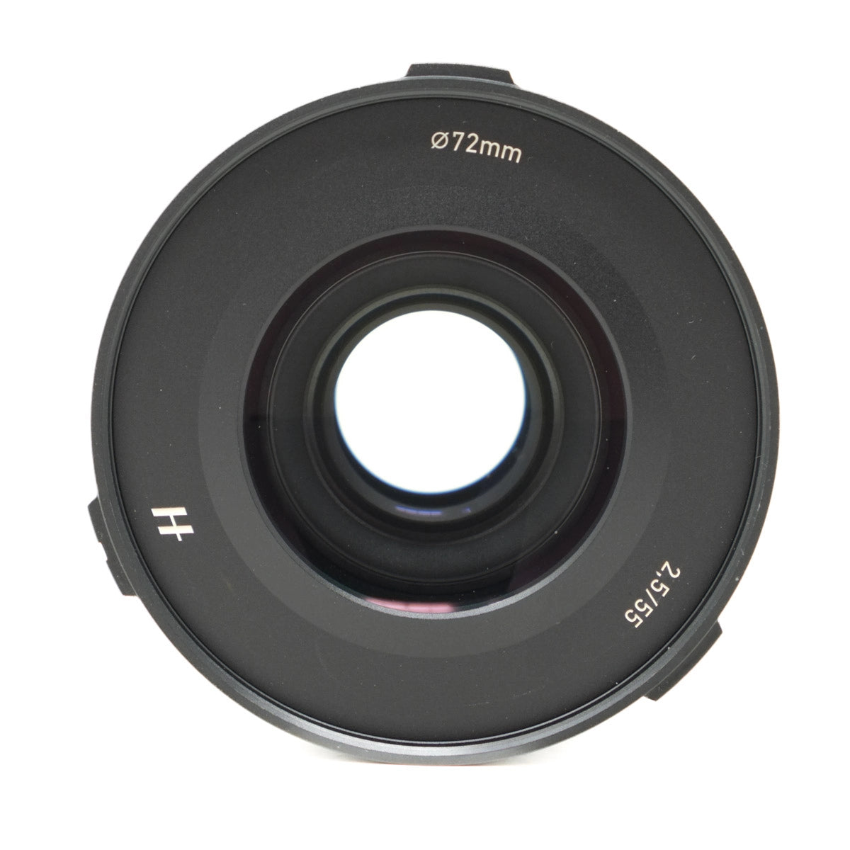 Black camera lens with specifications on a white background