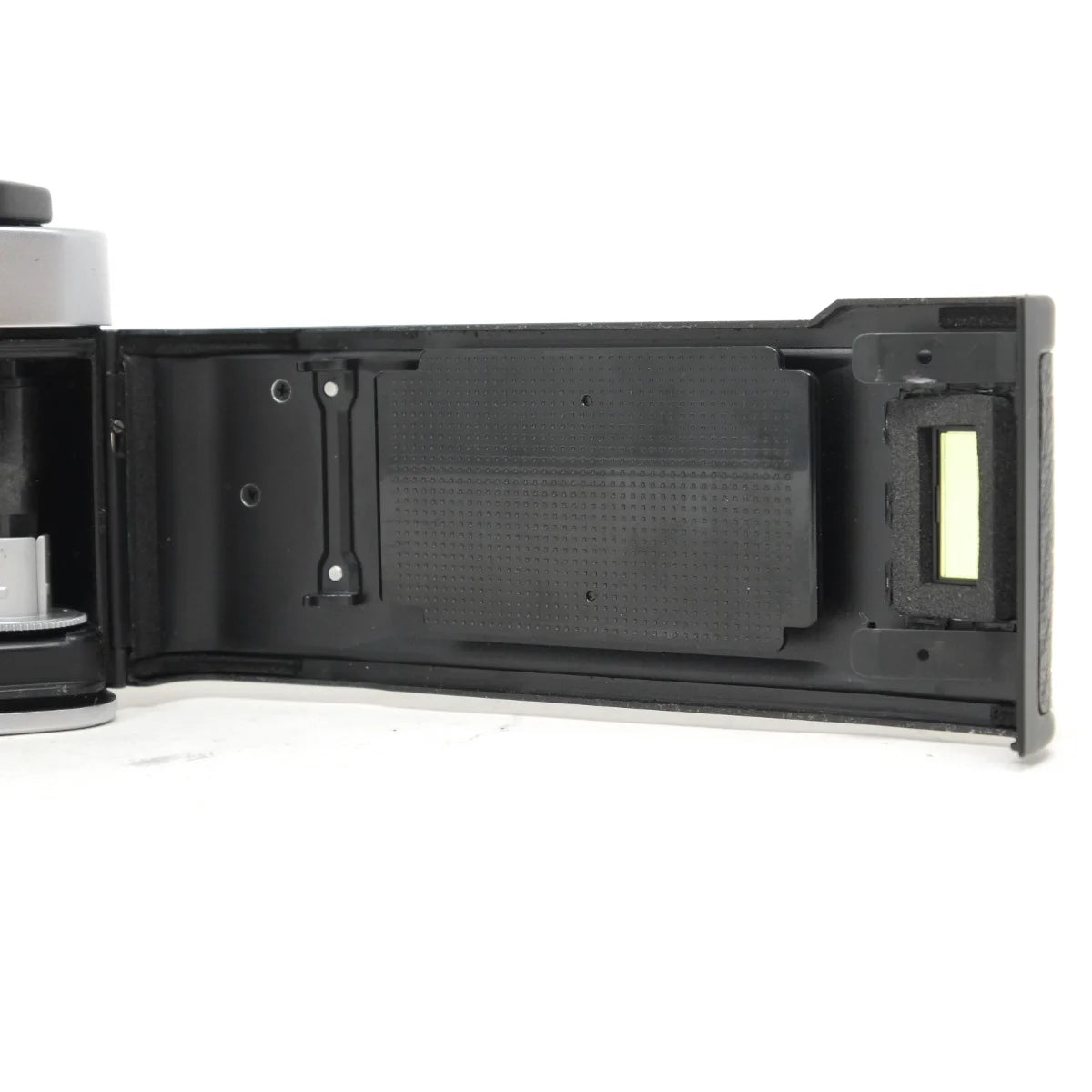 Used Leica R6 35mm SLR camera - inside