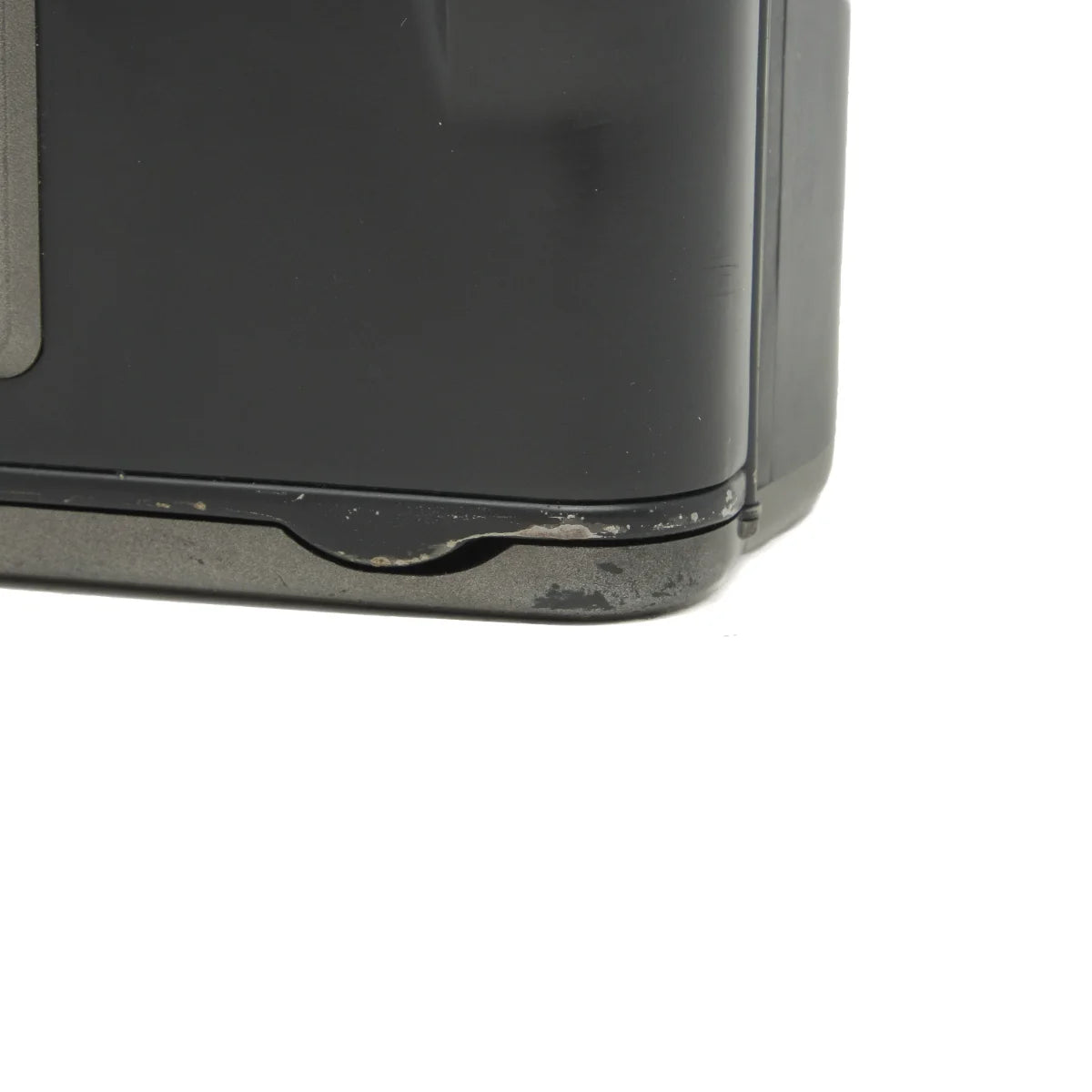 Used Mamiya 7 Film Camera + 65mm f4 Lens - Early Batch 'Sample' - corner